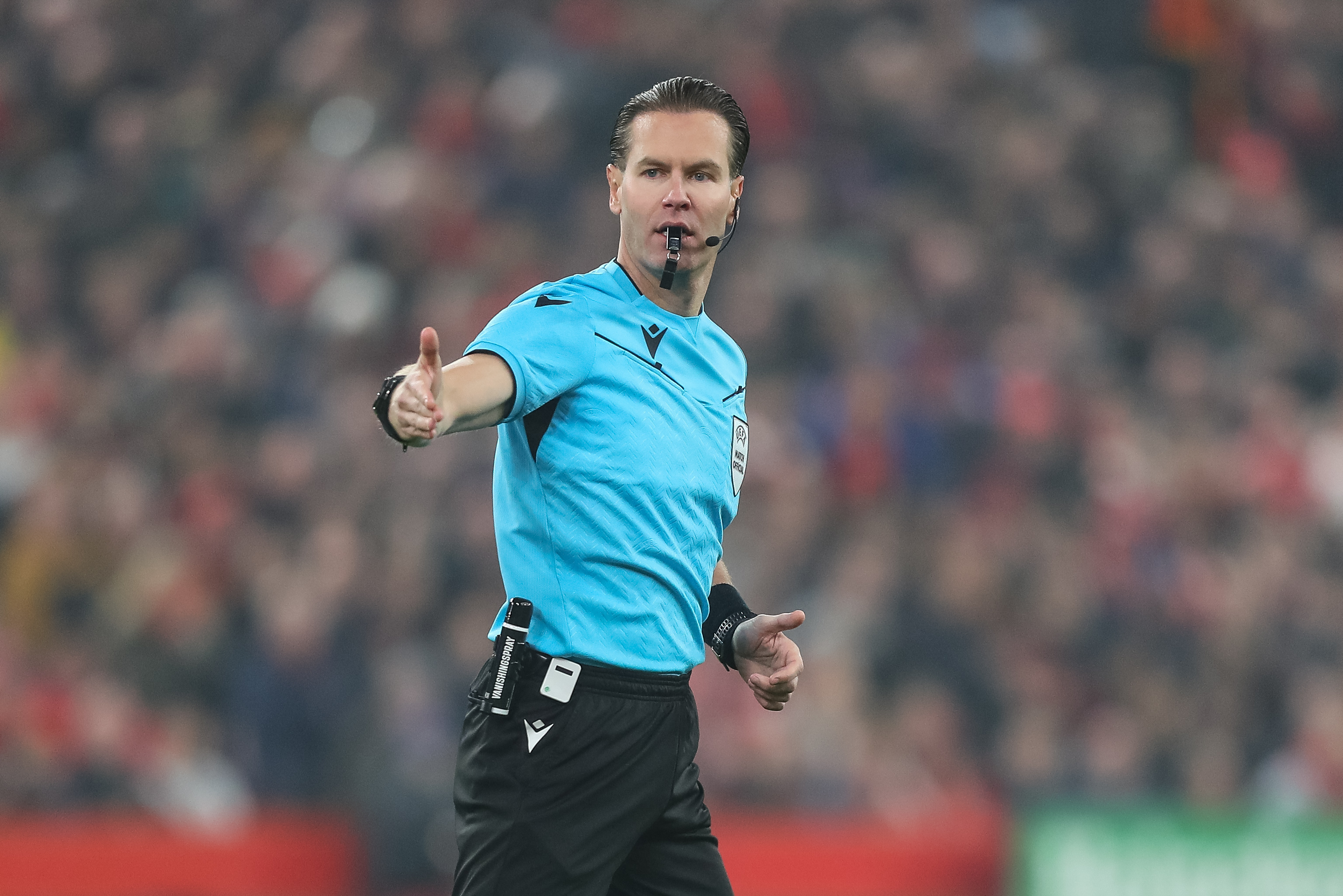 九游棋牌包含里程碑夜！本菲卡官宣签约，荷甲今晚刷纪录，态度坚定，球探报告显示潜力的词条